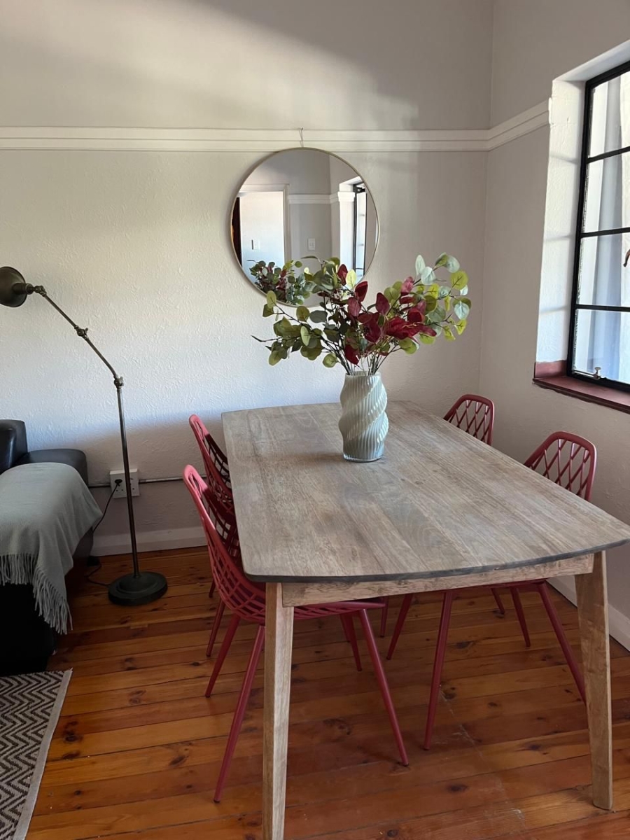 2 Bedroom Property for Sale in Green Point Western Cape